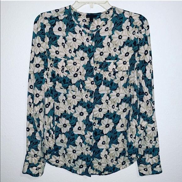 Who What Wear Floral Button Up Blouse Long Sleeve - Picture 1 of 8